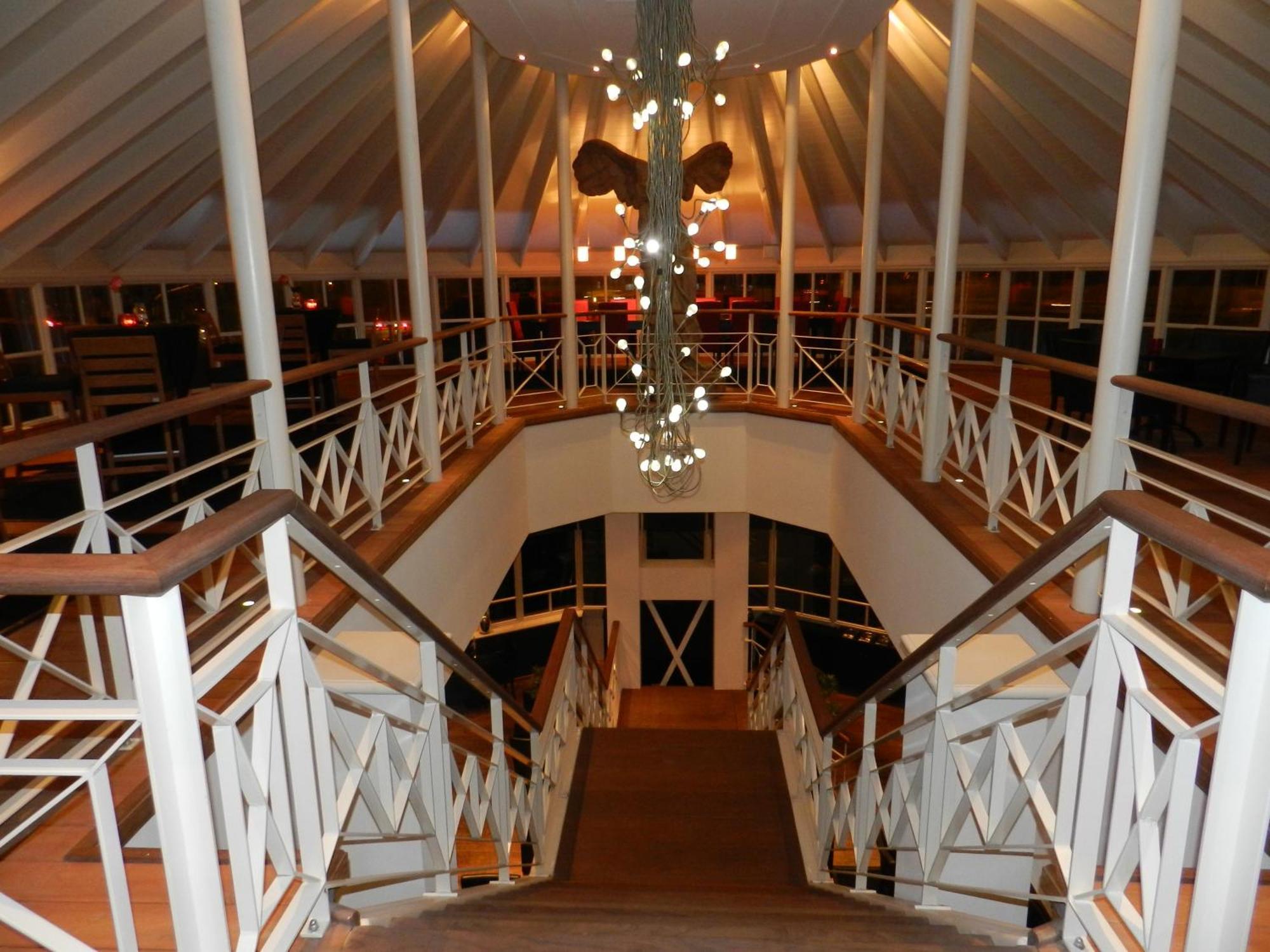 Van Der Valk Hotel Drongen Екстериор снимка