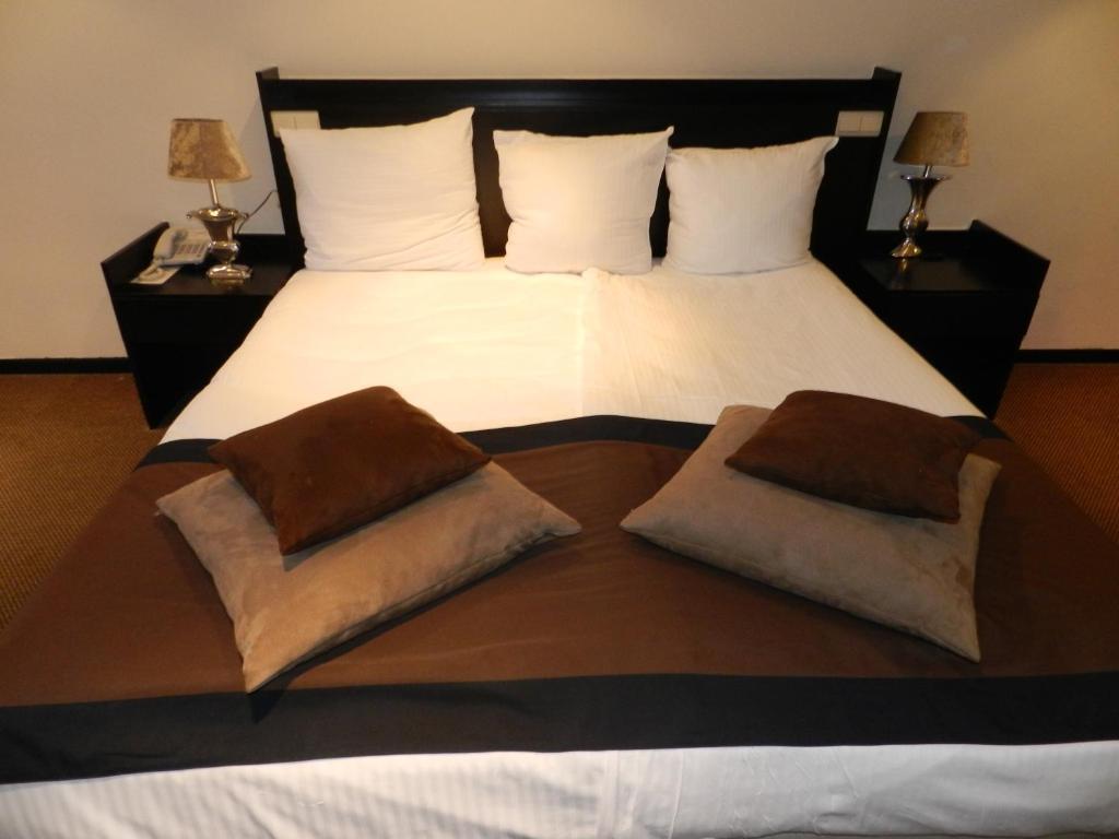 Van Der Valk Hotel Drongen Стая снимка